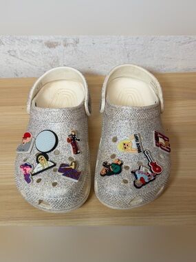 Kids Crocs Classic Glitter II clogs TAYLOR SWIFT Edition